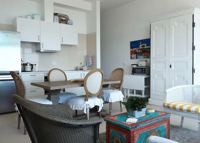 La Dolce Lagoa (Azores)